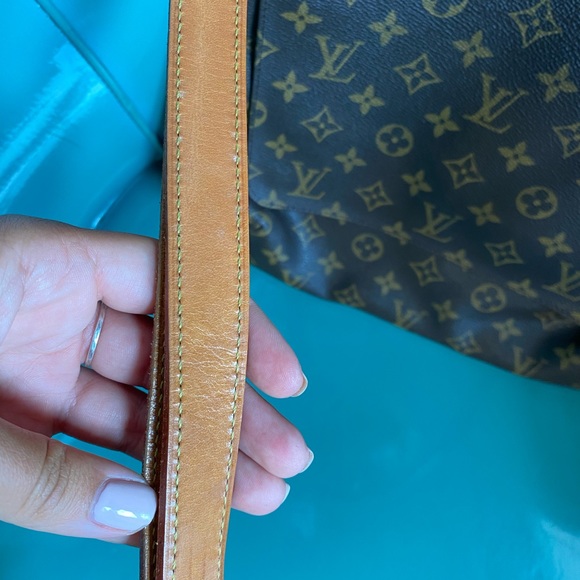 Authentic Louis Vuitton musette GM monogram - Picture 2 of 11